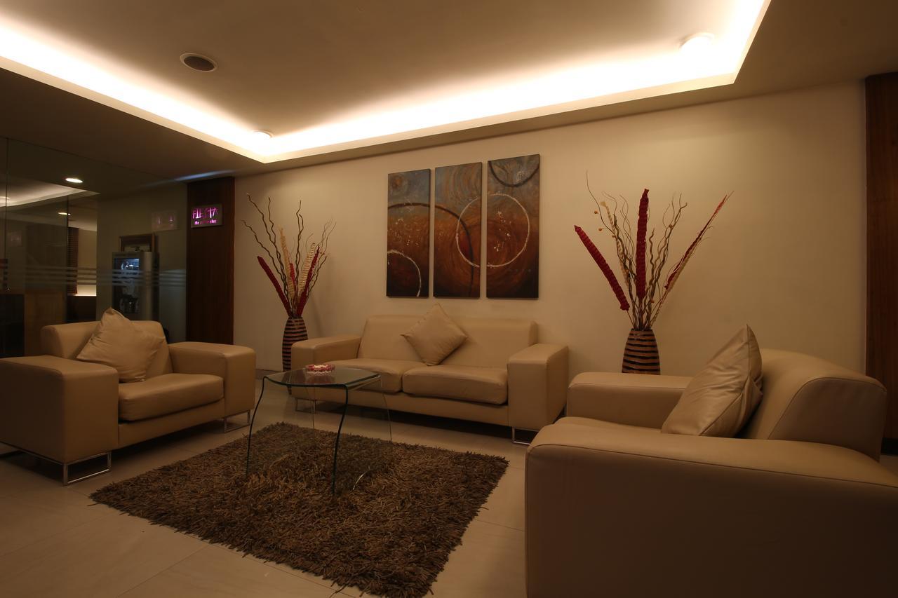 Minerva Grand Secunderabad Hyderabad Exterior foto