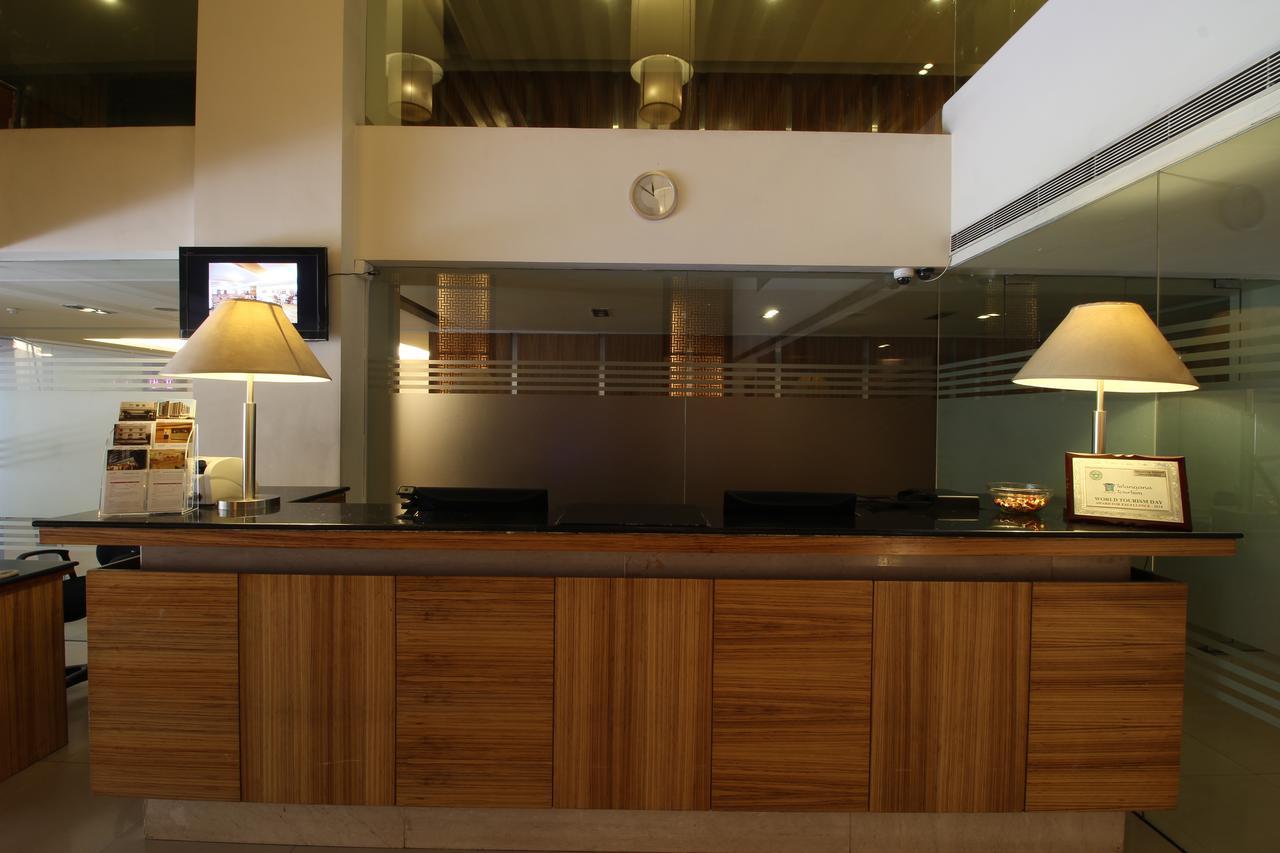 Minerva Grand Secunderabad Hyderabad Exterior foto