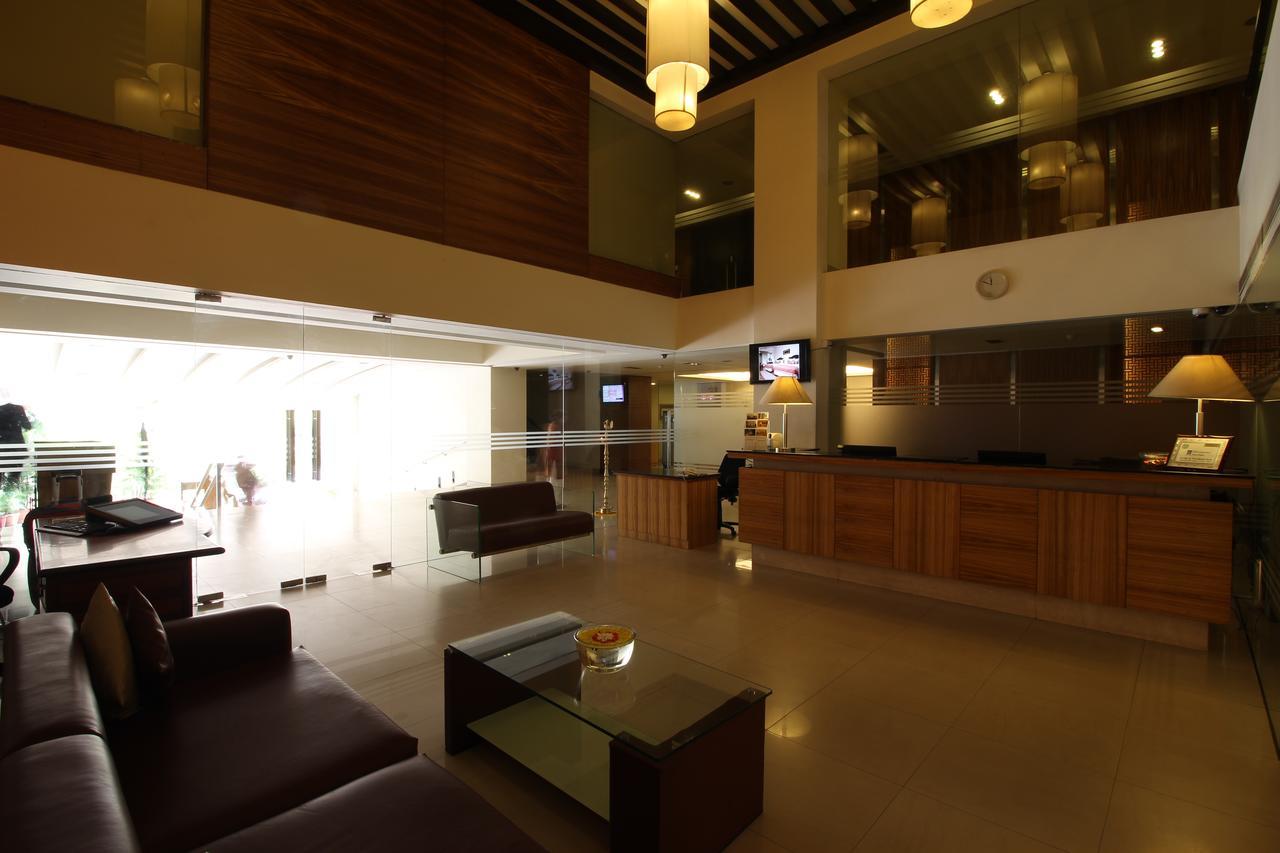 Minerva Grand Secunderabad Hyderabad Exterior foto
