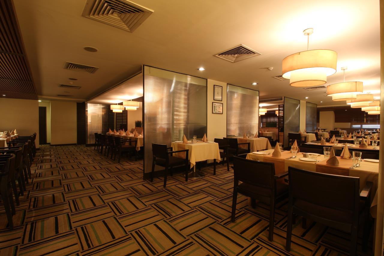 Minerva Grand Secunderabad Hyderabad Exterior foto