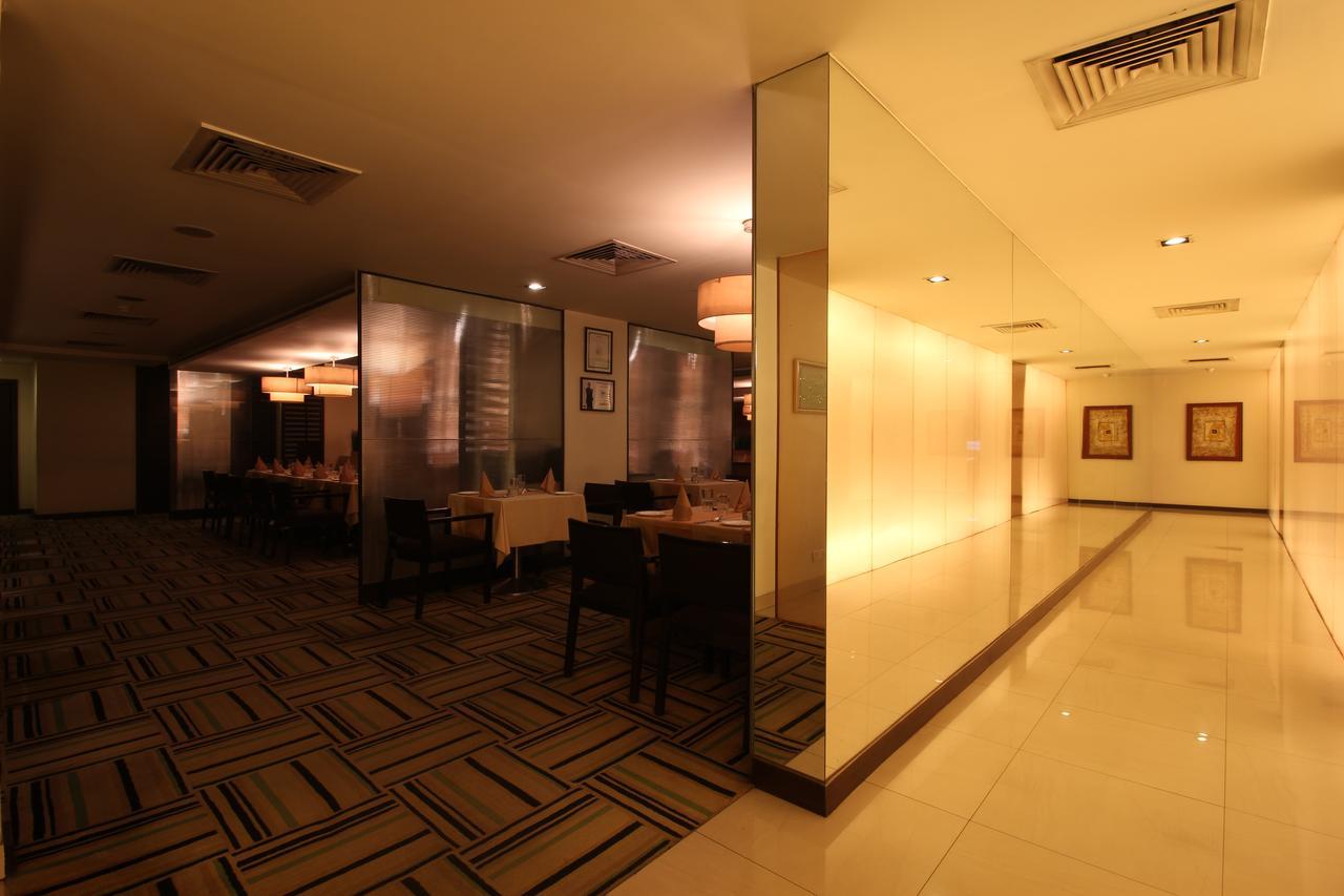 Minerva Grand Secunderabad Hyderabad Exterior foto