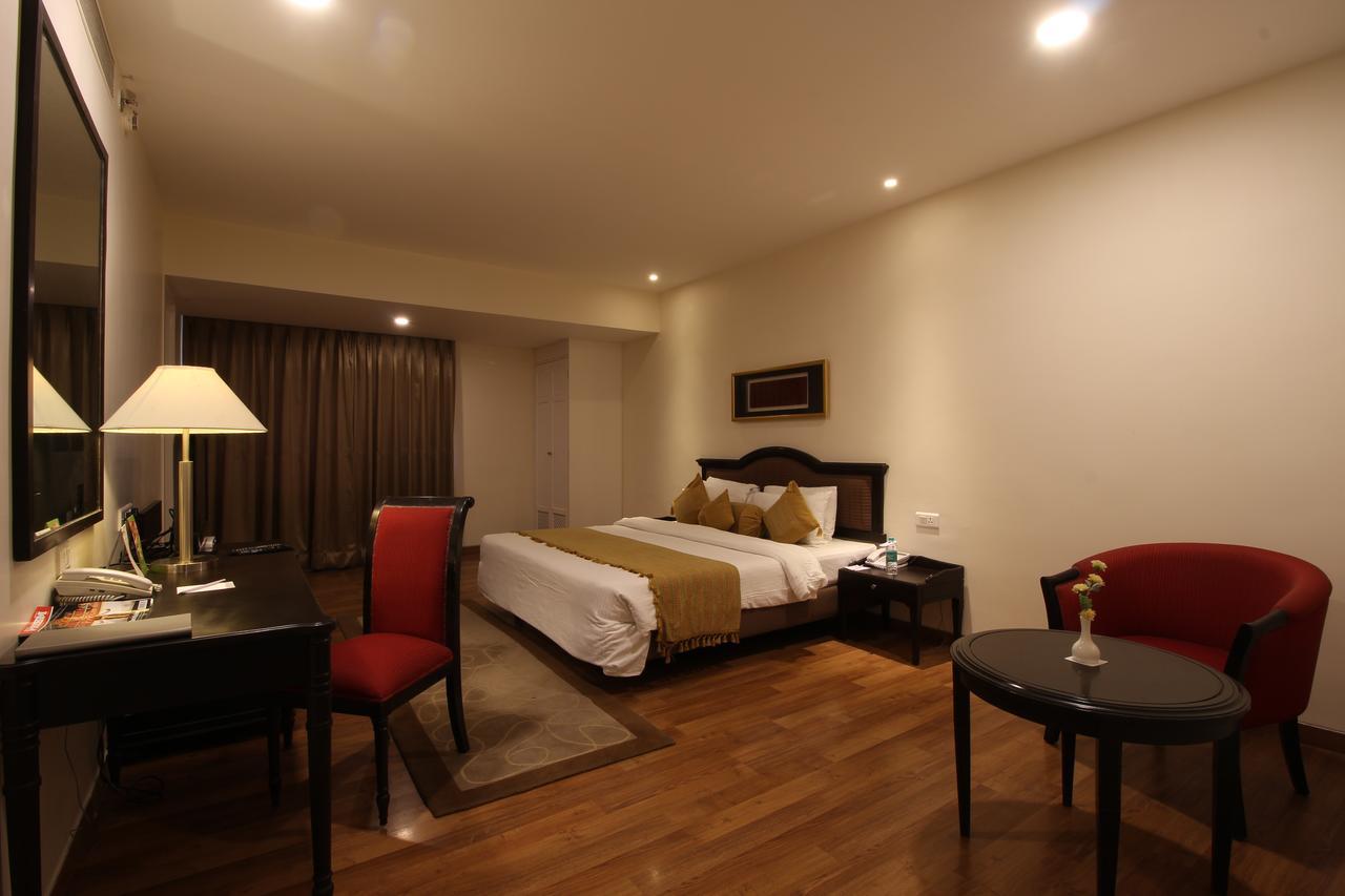 Minerva Grand Secunderabad Hyderabad Exterior foto
