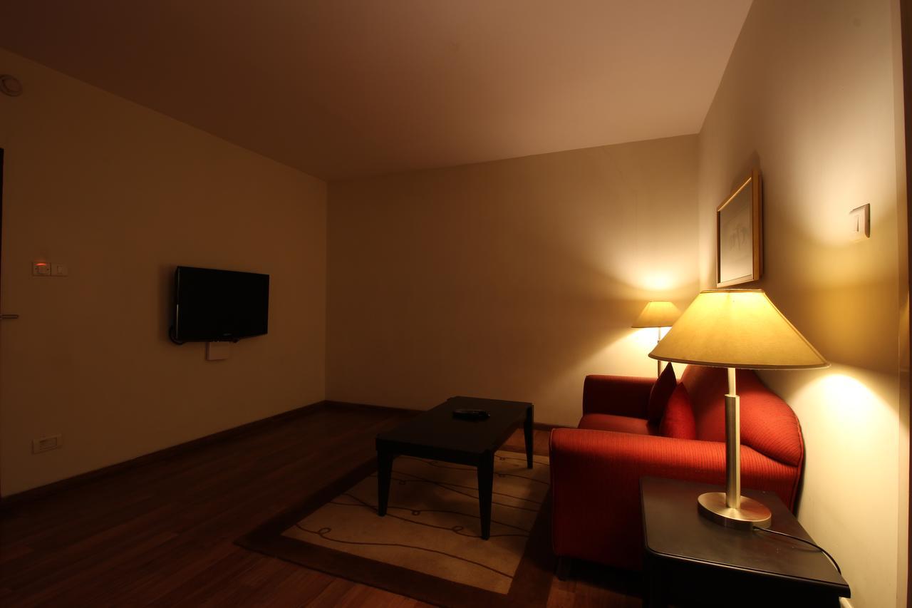 Minerva Grand Secunderabad Hyderabad Exterior foto