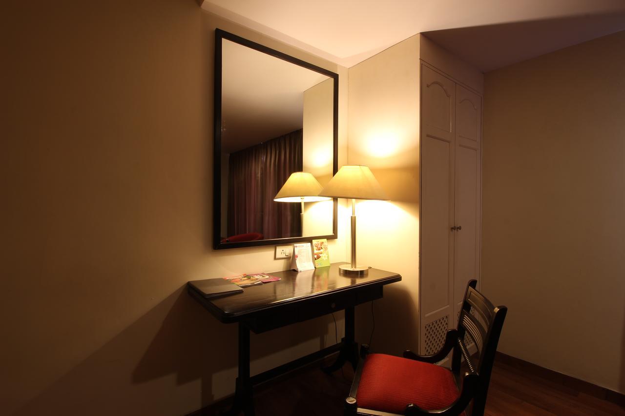 Minerva Grand Secunderabad Hyderabad Exterior foto