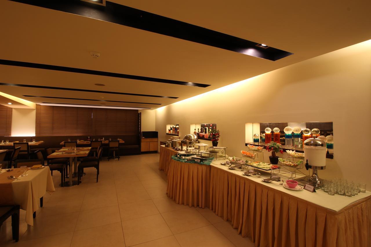 Minerva Grand Secunderabad Hyderabad Exterior foto